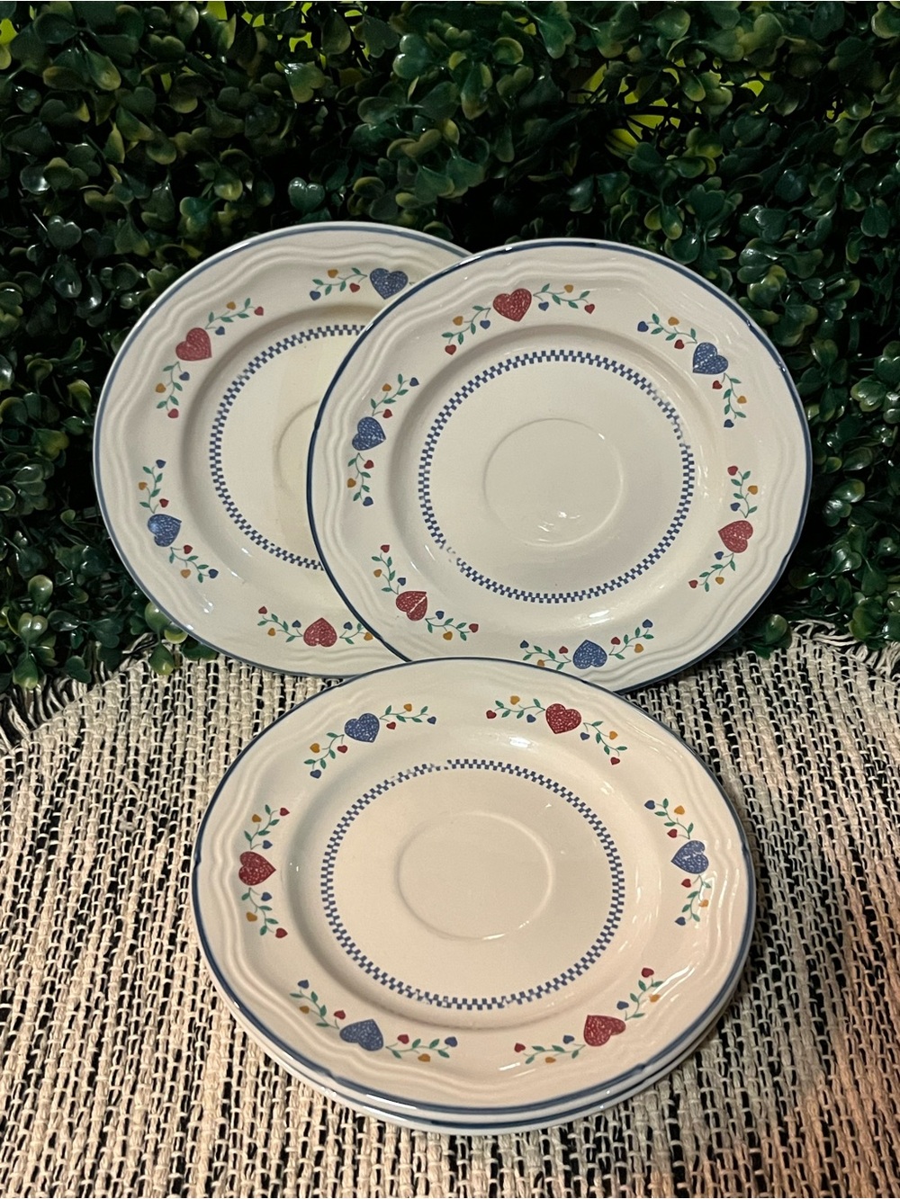 Newcor Stoneware Legacy Hearts Saucers (4)